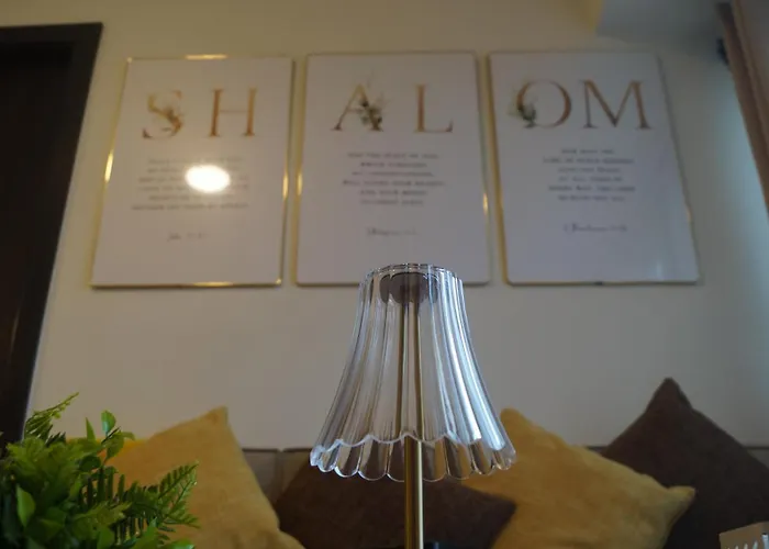 Apartamento Cozy 2br 2bth Heater Near Filoil Centre Arena San Juan Manila